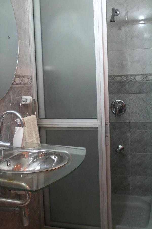 Airport Gateway Residence Негомбо Екстер'єр фото